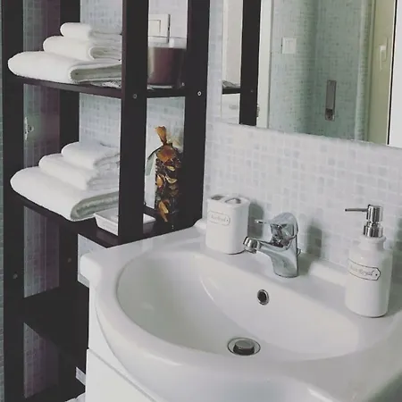 Interno 2 Apartament *